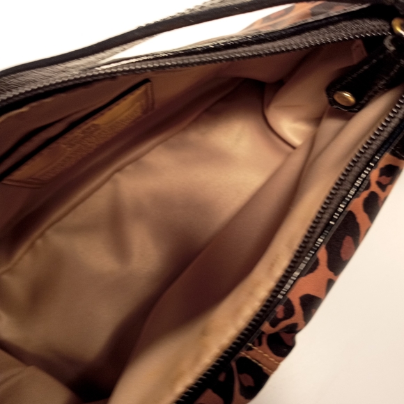 Cheetah print Coach Handbag - Picture 4 of 6